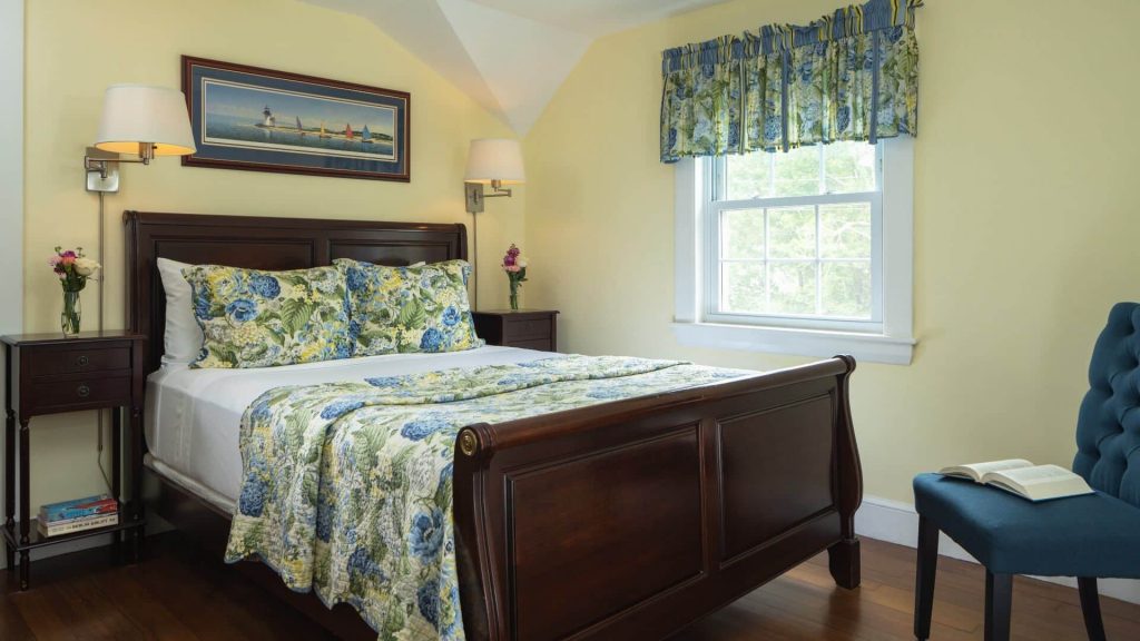 Charming Monomoy Queen Room at The Old Harbor Inn on Cape Cod Mass