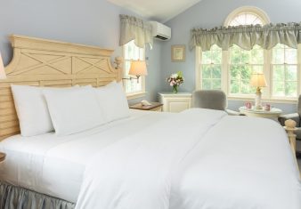 The Old Harbor Inn: Bed And Breakfast In Chatham MA On Cape Cod